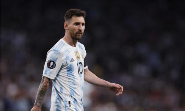 江苏省13市志愿者汇聚盐城集中宣传展示志愿服务：微光成炬，涓涓暖流汇大爱